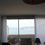 studio pieds dans l’eau