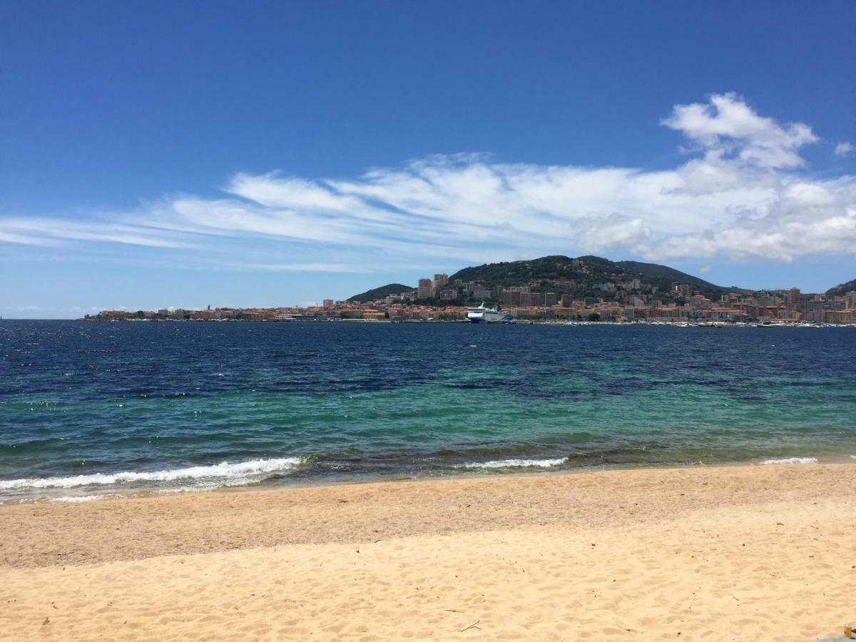 Appartement Pieds Dans L’eau Ajaccio (Corsica)